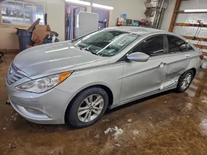 2013 HYUNDAI SONATA