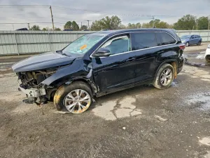 2015 TOYOTA HIGHLANDER