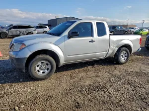2015 NISSAN FRONTIER