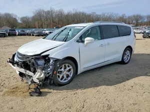 2020 CHRYSLER PACIFICA