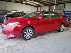 2015 TOYOTA COROLLA