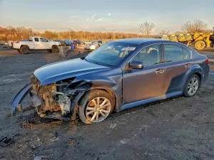 2013 SUBARU LEGACY