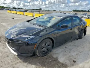 2026 TOYOTA PRIUS PLUG-IN HYBRID