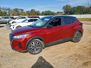 2022 NISSAN KICKS
