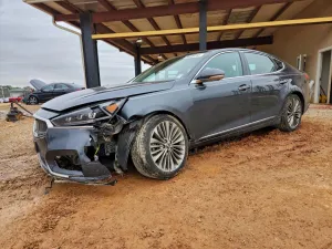 2019 KIA CADENZA
