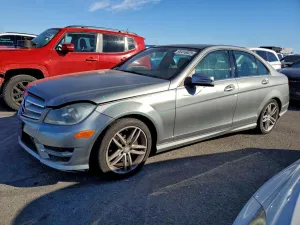2013 MERCEDES-BENZ C-CLASS
