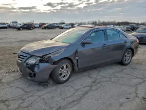 2010 TOYOTA CAMRY