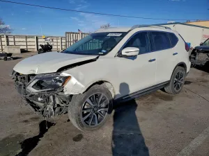 2019 NISSAN ROGUE