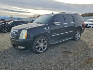 2013 CADILLAC ESCALADE