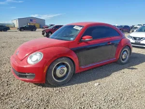 2013 VOLKSWAGEN BEETLE