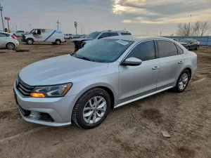 2017 VOLKSWAGEN PASSAT