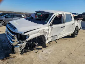 2016 TOYOTA TUNDRA
