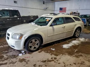 2005 DODGE MAGNUM