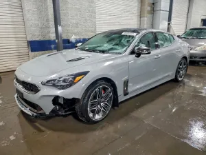 2022 KIA STINGER