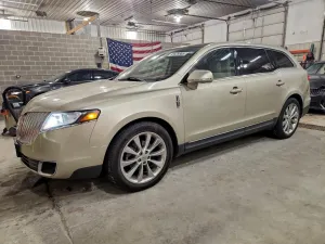 2010 LINCOLN MKT