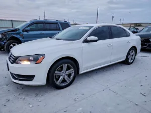 2013 VOLKSWAGEN PASSAT