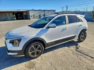 2025 KIA NIRO