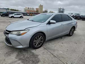 2016 TOYOTA CAMRY