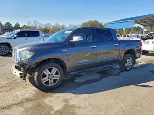 2011 TOYOTA TUNDRA