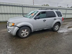 2011 FORD ESCAPE