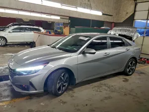 2022 HYUNDAI ELANTRA