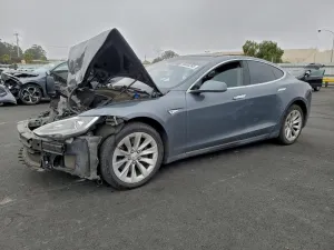2014 TESLA MODEL S