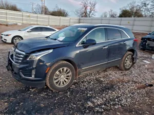 2017 CADILLAC XT5