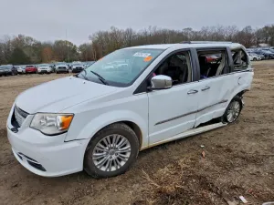2016 CHRYSLER MINIVAN