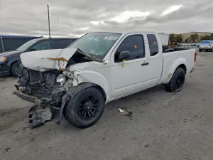 2011 NISSAN FRONTIER