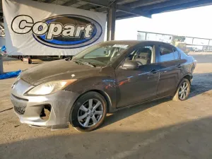 2010 MAZDA 3