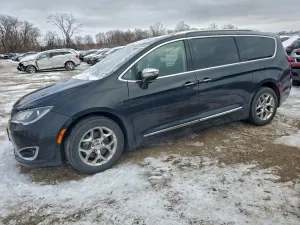 2019 CHRYSLER PACIFICA