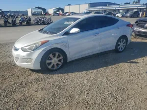 2012 HYUNDAI ELANTRA