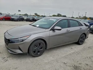 2021 HYUNDAI ELANTRA