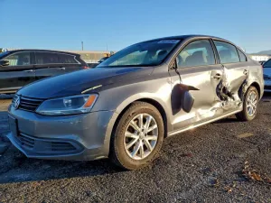 2012 VOLKSWAGEN JETTA