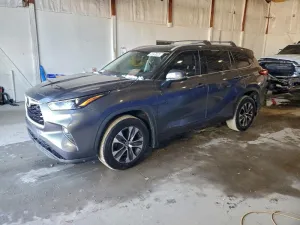 2022 TOYOTA HIGHLANDER