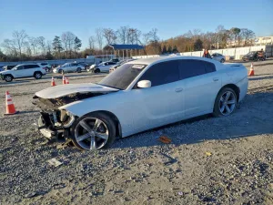 2016 DODGE CHARGER
