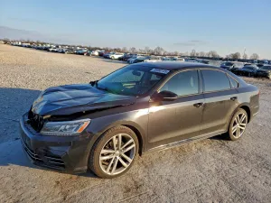 2018 VOLKSWAGEN PASSAT
