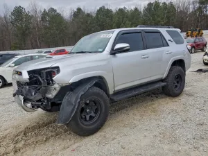 2020 TOYOTA 4RUNNER