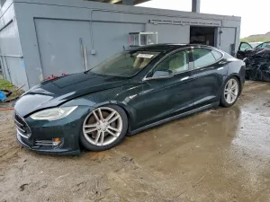 2013 TESLA MODEL S
