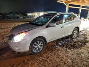 2011 NISSAN ROGUE