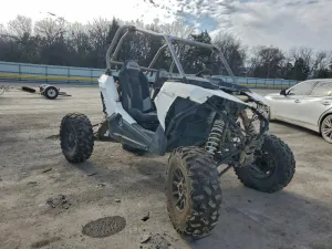 2019 POLARIS SIDEBYSIDE