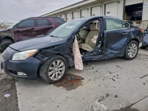 2013 BUICK REGAL