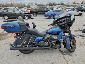 2022 HARLEY-DAVIDSON FL