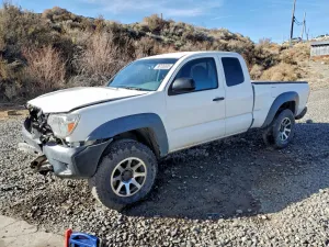 2015 TOYOTA TACOMA