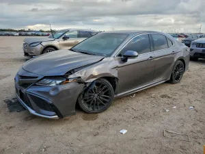 2023 TOYOTA CAMRY