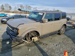 2025 FORD BRONCO OUT
