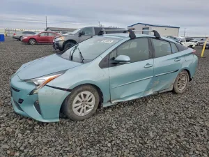 2017 TOYOTA PRIUS
