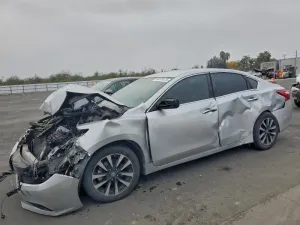 2017 NISSAN ALTIMA