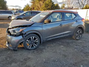 2020 NISSAN KICKS