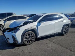 2019 LEXUS UX 200